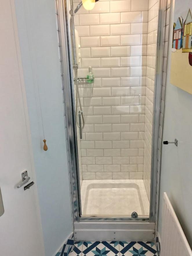 לארן Derrin Guest House מראה חיצוני תמונה