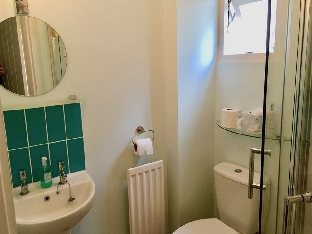לארן Derrin Guest House מראה חיצוני תמונה