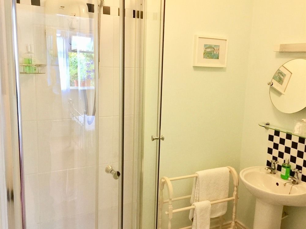 לארן Derrin Guest House מראה חיצוני תמונה