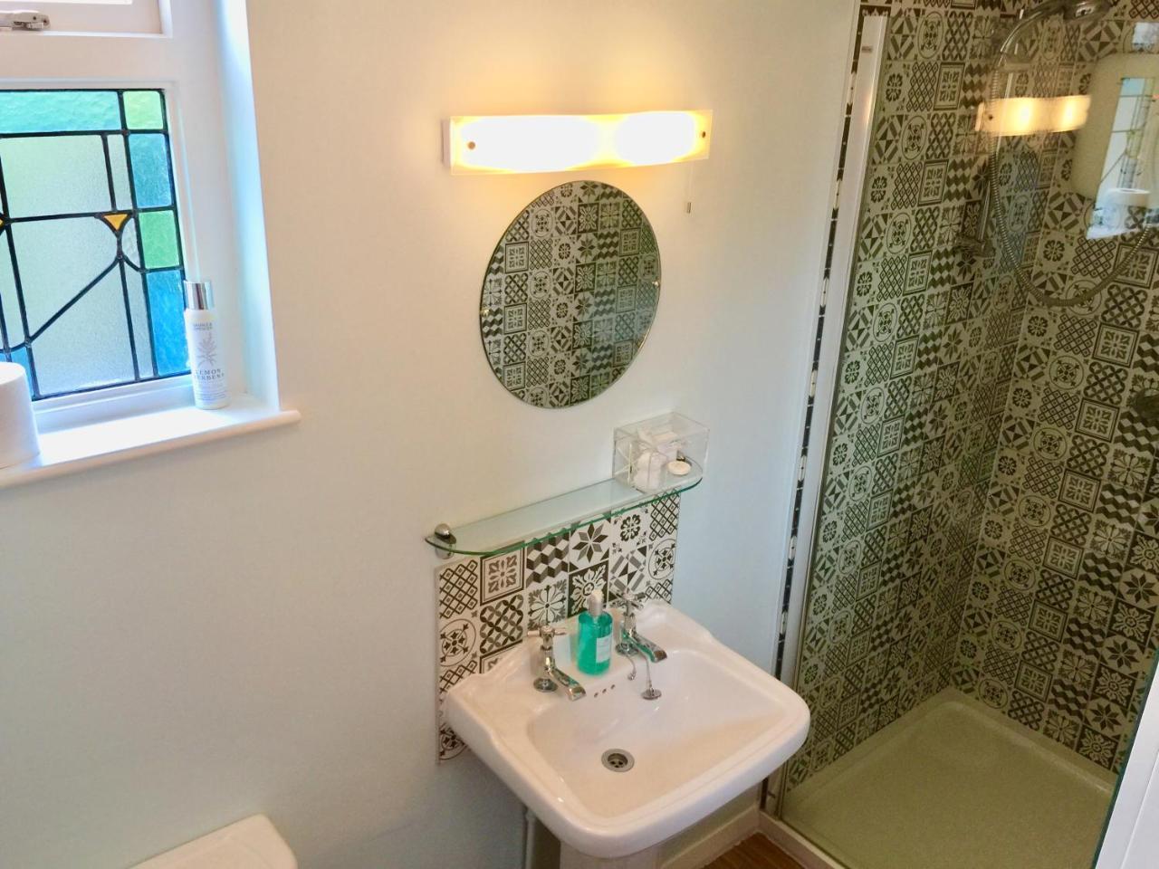 לארן Derrin Guest House מראה חיצוני תמונה